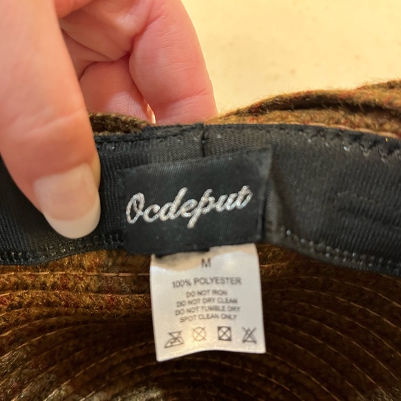 Wide brim hat - Picture 8 of 13